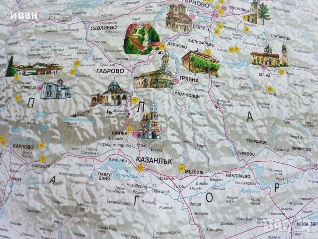200 популярни религиозни обекта в България - Поредица "Туристически карти" №2 National Geographic, снимка 10 - Енциклопедии, справочници - 35142363
