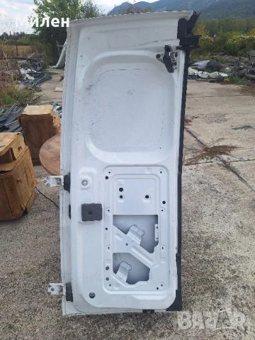 Задна Дясна Врата За Nissan E-NV 200 Cargo от 2013-2021 Година Нисан e-NV Миниван, снимка 5 - Части - 51895330