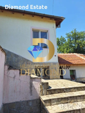 Двуетажна къща в село Добрич, общ. Димитровград, снимка 4 - Къщи - 51204658