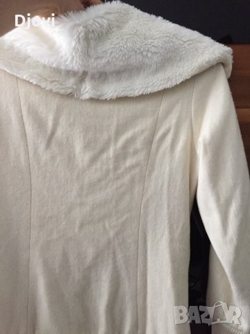 Спортно палто на Adidas , снимка 4 - Спортни екипи - 32476035