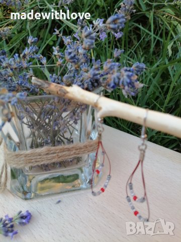 Ръчно изработен комплект колие и обеци, снимка 3 - Бижутерийни комплекти - 43246192