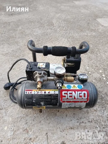 Компресор , снимка 2 - Компресори - 47541750