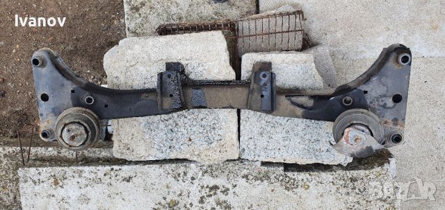 Преден мост за бмв е36 магаре с тампони за двигател bmw e36