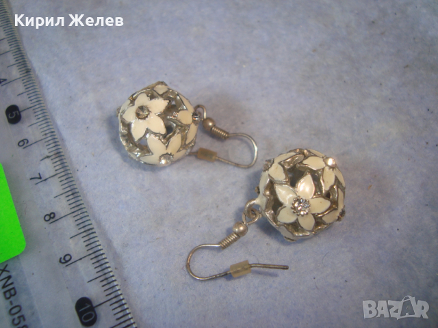 ПОСРЕБРЕНИ ФЛОРАЛНИ АЖУРНИ ЕМАЙЛИРАНИ ЦИРКОНЕНИ АРТ МОДНИ ОБЕЧКИ 26814