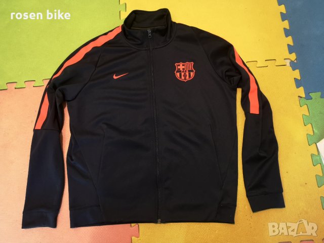 ''Nike FC Barcelona''оригинална мъжка спортна горница Л размер