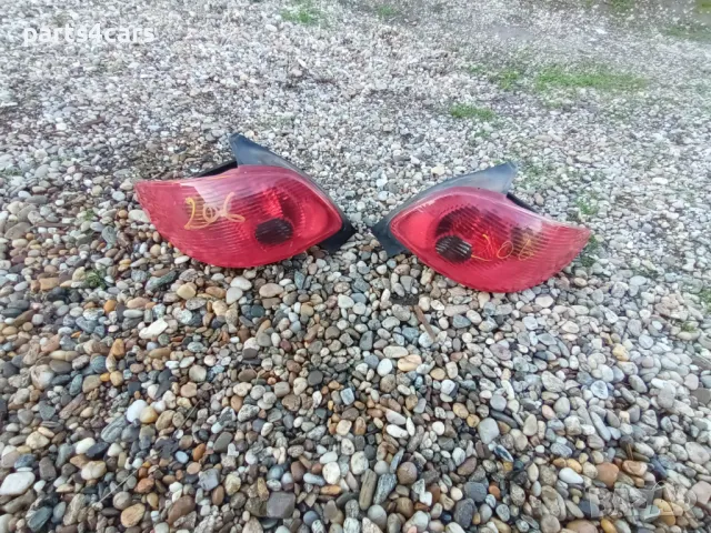 Ляв и десен стоп за пежо 206 PEUGEOT 206