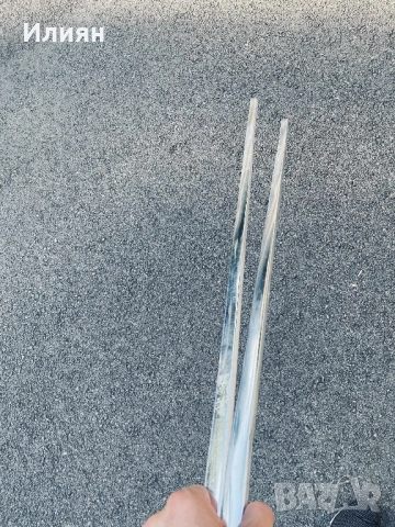 Bmw e30 coupe - лайстни от прозорци/врати - 2 бр, снимка 2 - Части - 52417614