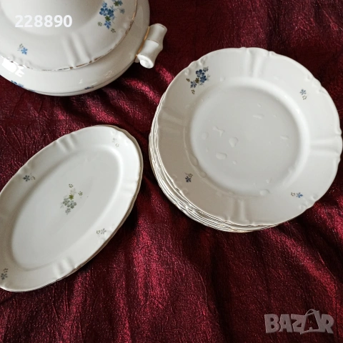 Български порцелан сервиз -35части, снимка 18 - Антикварни и старинни предмети - 53219008