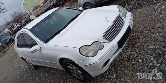 Mercedes c270 на части, снимка 2 - Автомобили и джипове - 48143966