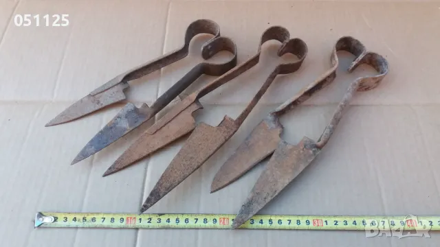 лот от три ножици за стригане на овце