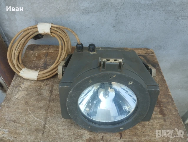 Индустриален прожектор Philip's mvf 606, снимка 10 - Прожектори - 50536894