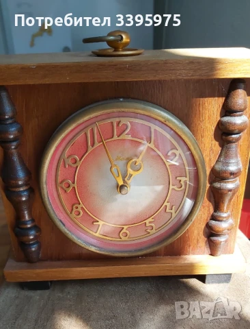Ретро настолен часовник МАЯК (СССР), снимка 7 - Стенни часовници - 51359200