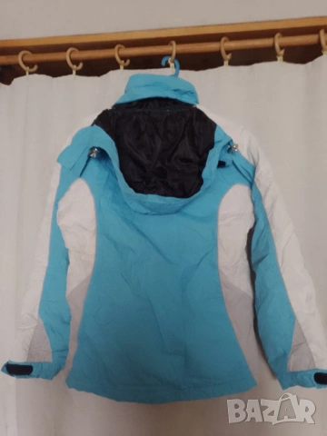 Яке за ски размер S , снимка 2 - Зимни спортове - 53212411