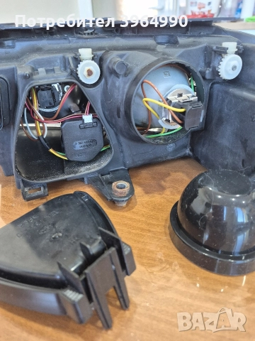 Кристални Оригинални Неразличими от нови фарове HELLA за пасат В5.5 , снимка 4 - Части - 52904814