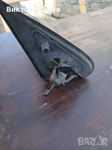 Ляво огледало за Пежо 306, снимка 2 - Части - 52890061