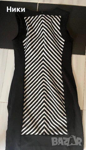 Calvin Klein-дамска рокля, снимка 2 - Рокли - 51281802