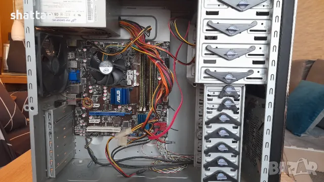 Компютър Intel Core I5-4570 CPU 3.20 GHz с Монитор 22" Philips, снимка 4 - За дома - 48673106