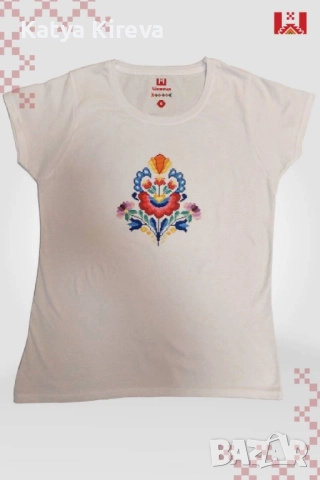 Тениски с шевици, снимка 2 - Тениски - 48742237