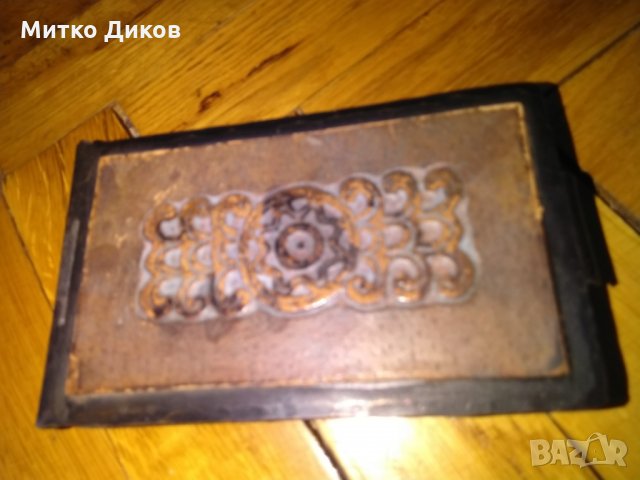 Метална кутия ръчно правена 1974 с кожена облицовка естествена кожа уникат-380грама, снимка 2 - Колекции - 26447291