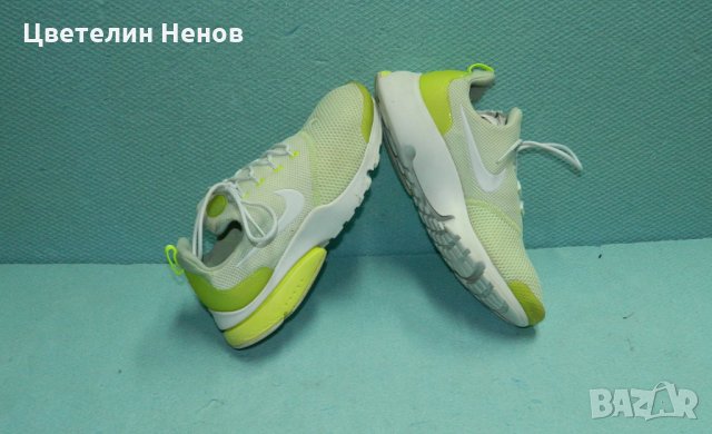 маратонки NIKE Presto Fly  Barely Volt/White/Volt  номер 40,5 , снимка 6 - Маратонки - 28298063