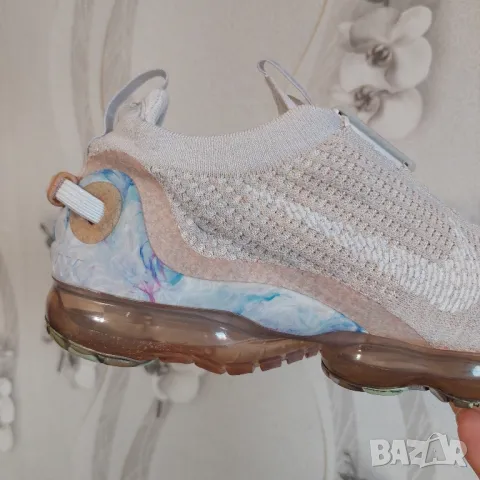 оригинални маратонки NIKE AIR VAPORMAX 2020 FLYKNIT  номер 42 ,5 , снимка 15 - Маратонки - 47233486