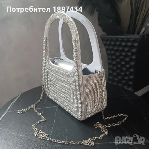 Дамска кожена чанта, снимка 2 - Чанти - 48172563