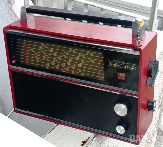 77 🎶 VEF-204 – Ретро радио със съвременно звучене 🎶