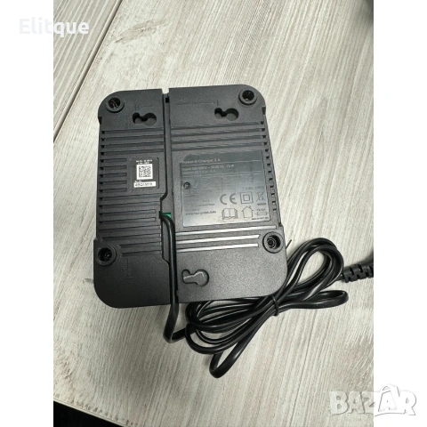 Einhell - Оригинално Зарядно за акумулаторни батерии, снимка 4 - Друга електроника - 53099883