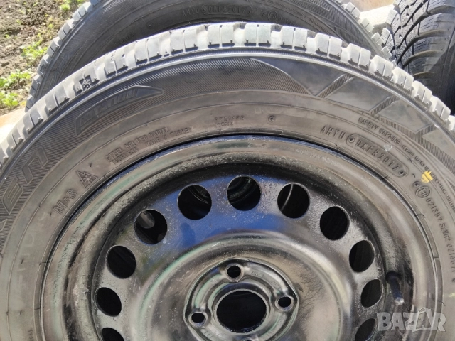 2 комплекта зимни гуми, снимка 2 - Гуми и джанти - 52274939
