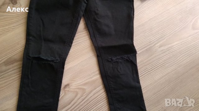 H&M - дънки с накъсан ефект 9-10г, снимка 7 - Детски панталони и дънки - 37521693
