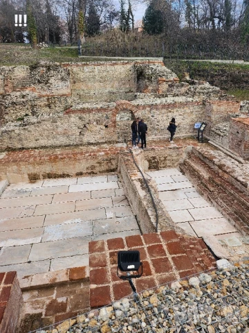 Голяма къща + 900 кв.м дворно място в град Хисар от собственик, снимка 7 - Къщи - 50842479