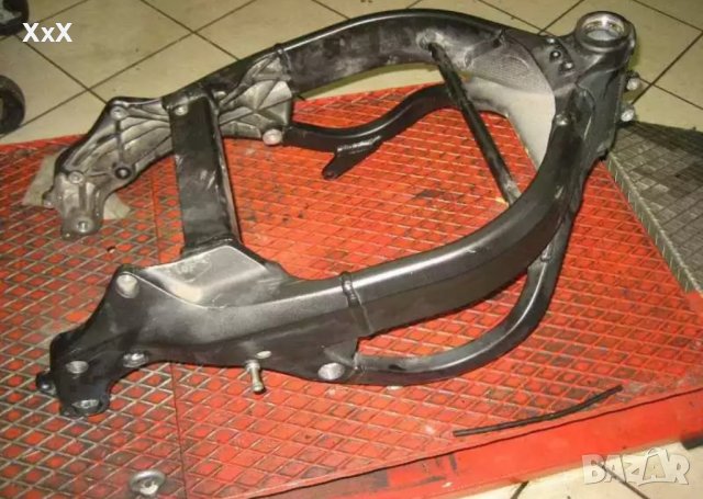 На части CBR 600 F4i Sport