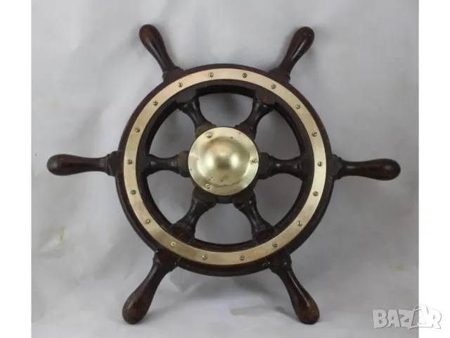 400 Корабен рул,щурвал от мостика на търговски. кораб. 