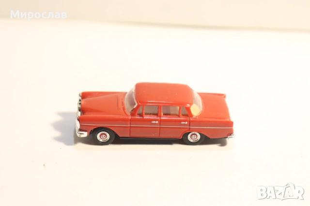 BUSCH H0 1/87 MERCEDES BENZ МОДЕЛ КОЛИЧКА, снимка 2 - Колекции - 53009793