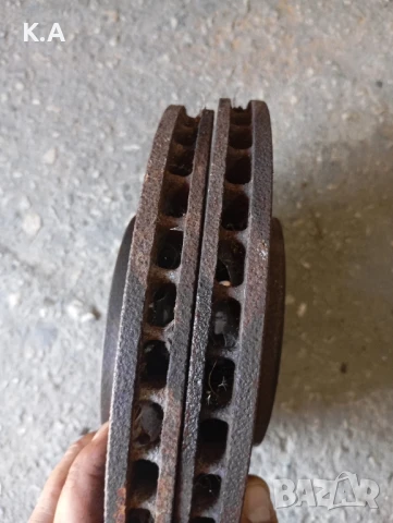 Предни дискове Opel Astra G 1.6 101, снимка 6 - Части - 51307602