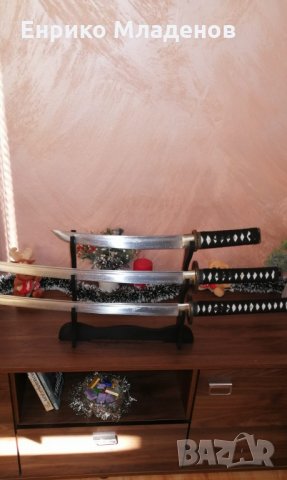 Комплект 3 броя луксозни японски самурайски мечове., снимка 2 - Ножове - 35231616