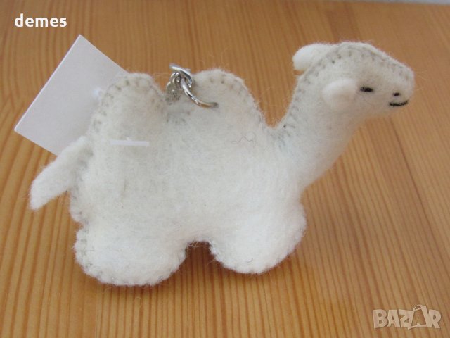  Ключодържател-двугърба камила от филц от Монголия, снимка 2 - Други - 27161379