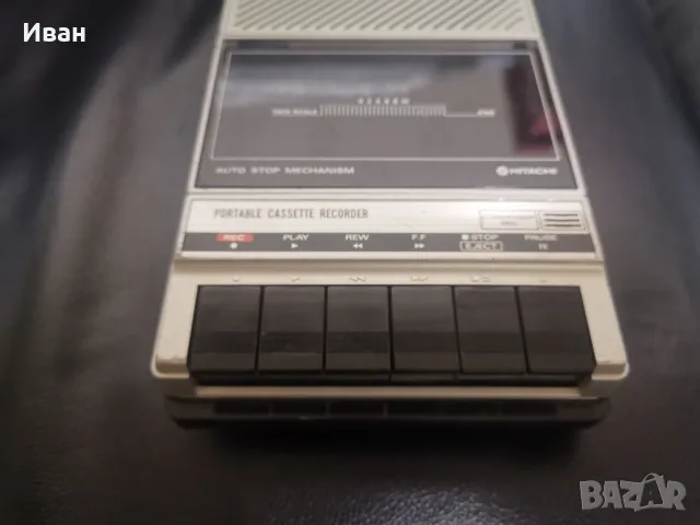 Касетофон Hitachi, снимка 2 - Радиокасетофони, транзистори - 48640890