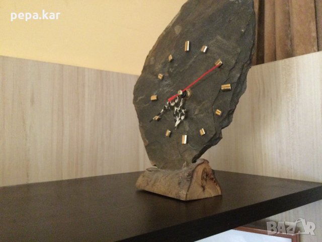 Часовник настолен с батерия, снимка 3 - Други стоки за дома - 33012716