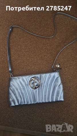 Дамска сребърна чанта, снимка 3 - Чанти - 53483590