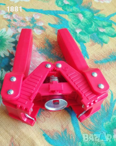 Ръчна затварачка за бутилки с метални (бирени) капачки. Нова., снимка 2 - Други - 38104280