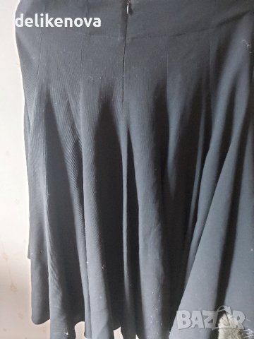 ARMANI Collizioni. Italy 🇮🇹 Original. Size M Страхотна пола, снимка 5 - Поли - 43866734