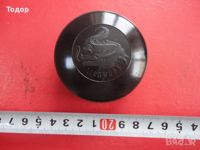 Страхотна немска бакелитова  кутийка Lindwurm 2