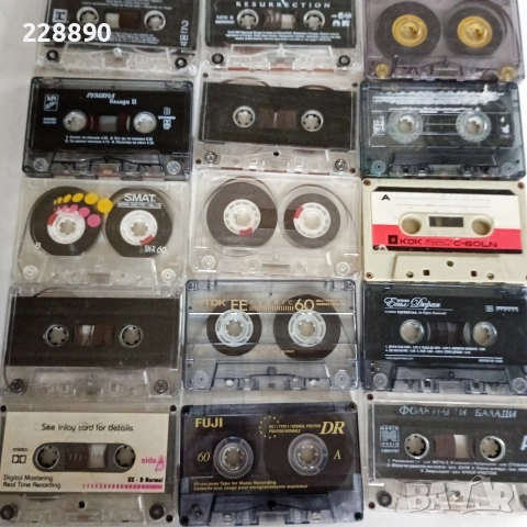 Аудио касети от 80 те години , снимка 17 - Антикварни и старинни предмети - 52646963