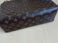 Louis Vuitton Стилна Дамска Чанта с Магнитно затваряне Graceful PM , снимка 6