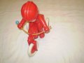 Ретро играчка моторист с мотор червена твърда пластмаса, снимка 5