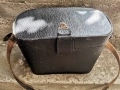 Стара кожена фотографска чанта, снимка 2
