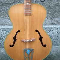 Archtop китара Nippon Japan, снимка 2 - Китари - 43634100