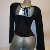 Черна блуза на Топшоп р-р S, нова с етикет, снимка 7 - Корсети, бюстиета, топове - 37838372
