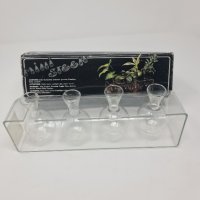 поставка със стъклени колби за цветя, снимка 1 - Стайни растения - 43334569